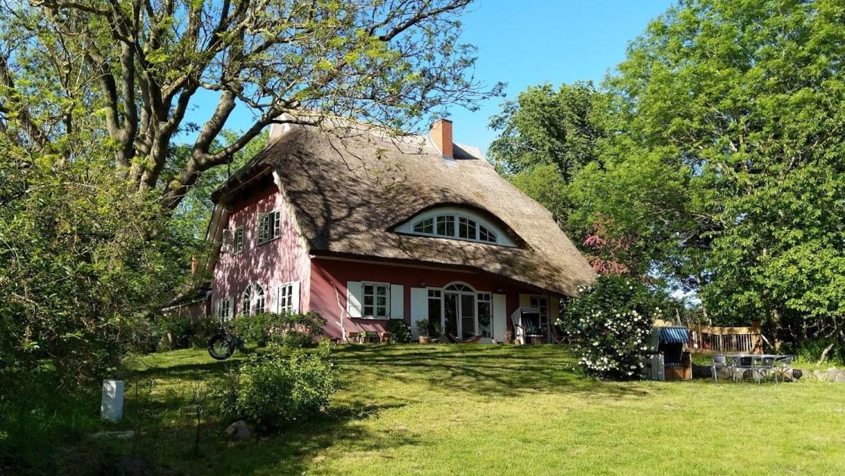 Altes Waschhaus Krakvitz Apartamento Putbus Exterior foto